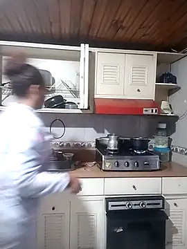 Snapshot of Camille_rose_ chatting on September 27, 2025, 12:11 pm Camille rose online show from September 27, 2025, 12:11 pm