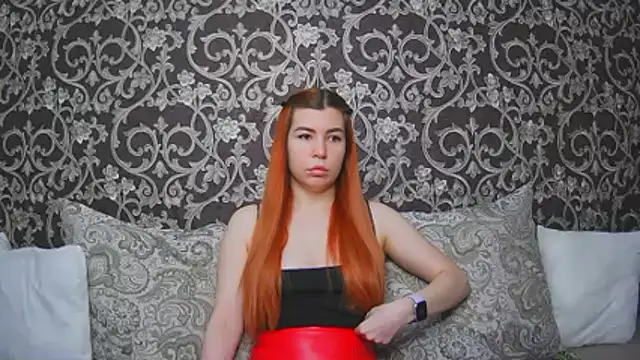 Snapshot of ElllaNuar chatting on February 3, 2026, 7:13 am ElllaNuar online show from February 3, 2026, 7:13 am