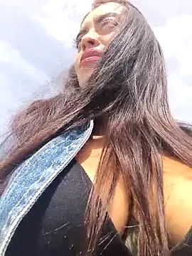 Freyja300 online show from April 9, 2026, 12:33 pm