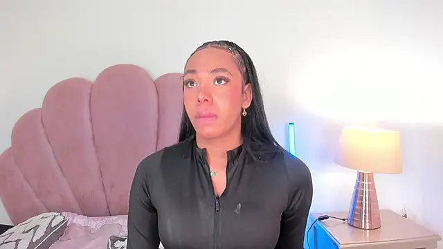 Nicole Paradise online show from January 19, 2026, 12:53 pm