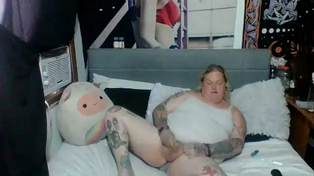 Trans Girl next door420 online show from July 2, 2026, 10:38 pm