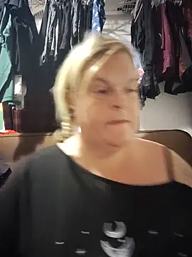 Trans Girl next door420 online show from June 15, 2026, 10:20 pm