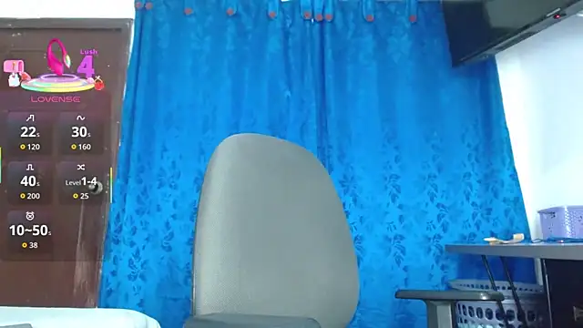 SophiaMeyerst online show from September 16, 2025, 4:08 pm