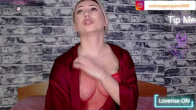 Snapshot of DeeaFUN25 chatting on January 30, 2025, 6:32 pm DeeaFUN25 online show from January 30, 2025, 6:32 pm