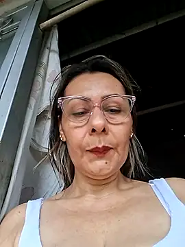 Mia-funny20 online show from February 22, 2026, 8:32 pm