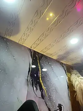 Snapshot of emma__cute__ chatting on December 17, 2025, 11:26 am emma cute online show from December 17, 2025, 11:26 am