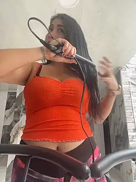 Snapshot of emma__cute__ chatting on January 13, 2026, 11:36 am emma cute online show from January 13, 2026, 11:36 am