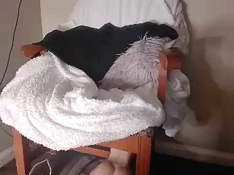 SpAzZ1234 online show from March 9, 2025, 6:39 am