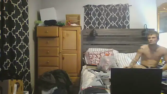 SpAzZ1234 online show from March 11, 2025, 9:45 am