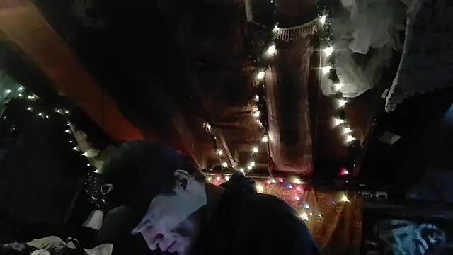 SpAzZ1234 online show from March 21, 2025, 1:13 am