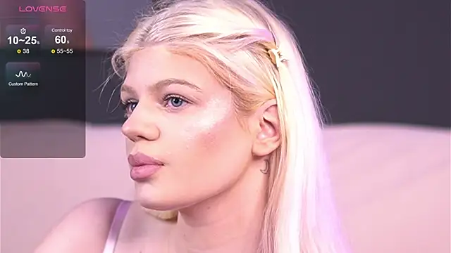 Snapshot of JosephineBlairs chatting on March 7, 2025, 12:01 pm JosephineBlairs online show from March 7, 2025, 12:01 pm