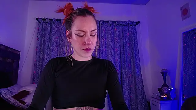 alejandrafitt online show from May 30, 2026, 2:29 am
