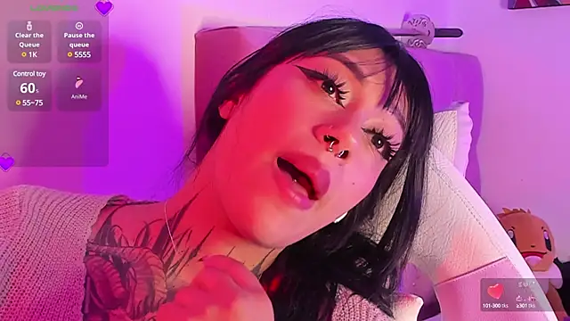 Akari1 Mischief online show from December 24, 2024, 10:06 pm