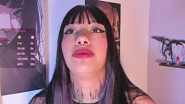 Snapshot of Akari1_Mischief chatting on March 9, 2026, 4:38 am Akari1 Mischief online show from March 9, 2026, 4:38 am