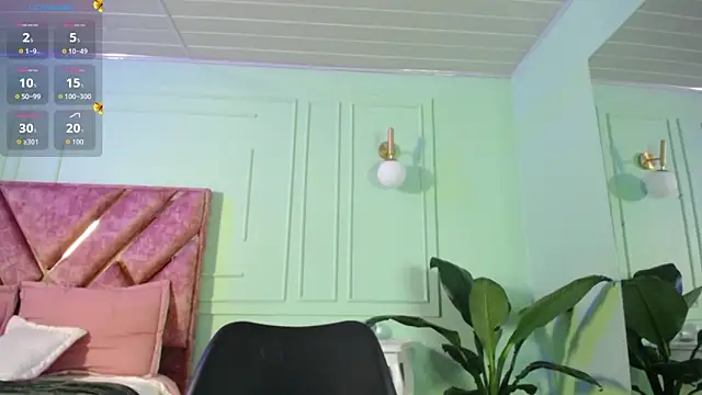 Layna cold online show from November 3, 2025, 11:47 am