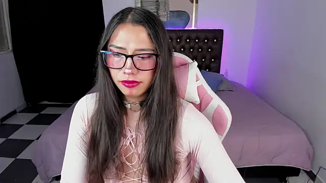 Snapshot of paula_kawaiifu_ chatting on February 21, 2025, 5:09 pm paula kawaiifu online show from February 21, 2025, 5:09 pm