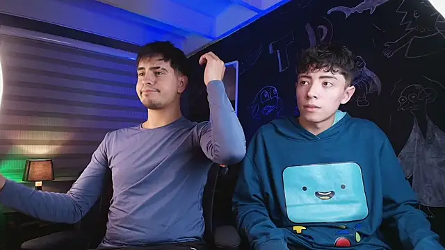 thiago rockwelll online show from April 15, 2026, 3:12 am