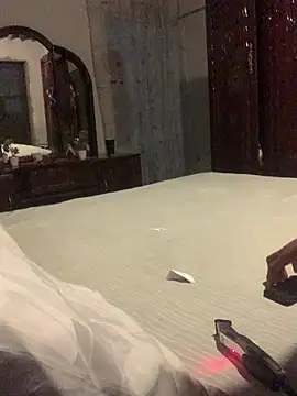 DManL online show from December 21, 2025, 9:04 pm