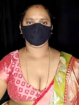 vintage-vibs online show from December 1, 2025, 10:10 pm