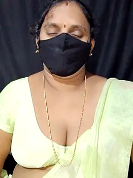 vintage-vibs online show from September 26, 2025, 5:47 am