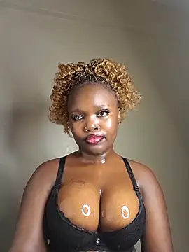 Snapshot of Cumslut16__ chatting on October 9, 2025, 8:53 pm Cumslut16   online show from October 9, 2025, 8:53 pm