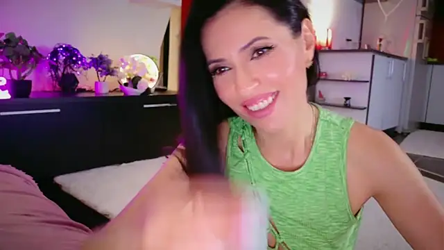 MissSmiley26 online show from June 18, 2026, 9:31 pm