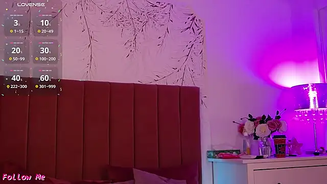 PinkySparks online show from March 18, 2026, 4:26 am