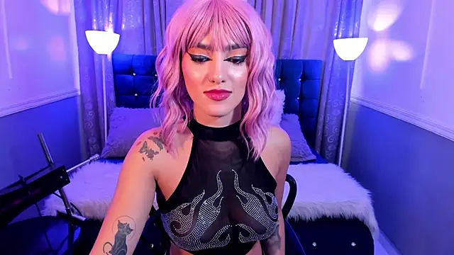 Snapshot of hallsredd chatting on January 2, 2025, 8:46 pm hallsredd online show from January 2, 2025, 8:46 pm