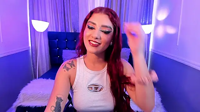 Snapshot of hallsredd chatting on December 17, 2024, 8:43 pm hallsredd online show from December 17, 2024, 8:43 pm