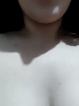 dulccemaria24 online show from March 22, 2025, 1:00 am