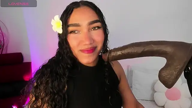 Olivia fx online show from April 3, 2026, 8:59 pm