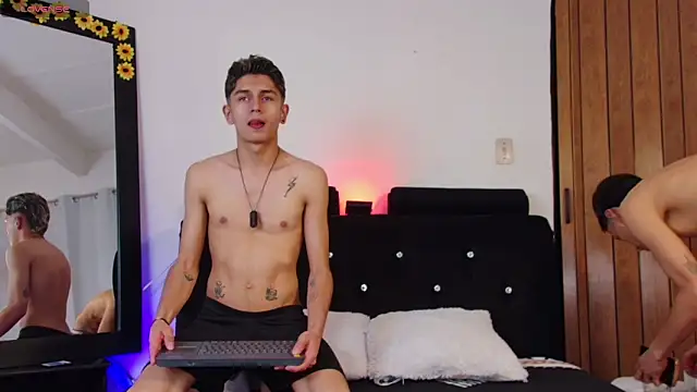Jack lover1724 online show from June 15, 2026, 3:07 am