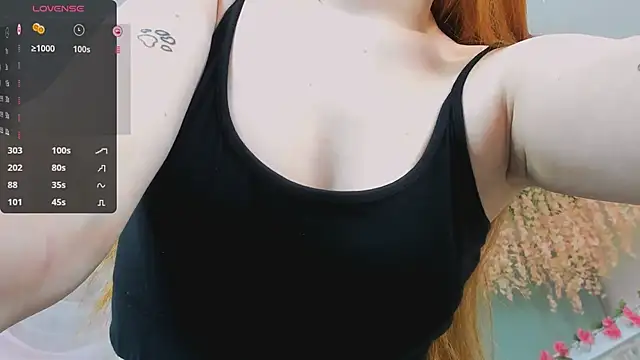 Snapshot of Freckle_Diyana chatting on February 3, 2025, 6:56 am Freckle Diyana online show from February 3, 2025, 6:56 am