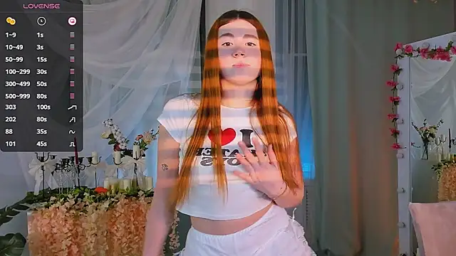 Snapshot of Freckle_Diyana chatting on February 25, 2025, 11:10 am Freckle Diyana online show from February 25, 2025, 11:10 am