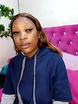 Snapshot of Miss_Moriah chatting on March 21, 2025, 5:23 pm Miss Moriah online show from March 21, 2025, 5:23 pm