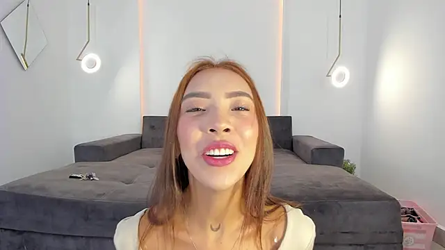 tinymoon- online show from February 12, 2025, 11:07 am