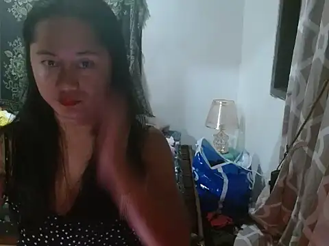 Snapshot of Sweet_amberxyz18 chatting on April 14, 2026, 6:24 pm Sweet amberxyz18 online show from April 14, 2026, 6:24 pm