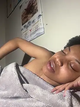 KimiAqua online show from February 19, 2025, 12:35 am