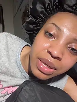 KimiAqua online show from March 23, 2025, 12:47 am