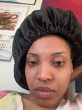 KimiAqua online show from March 22, 2025, 9:42 pm