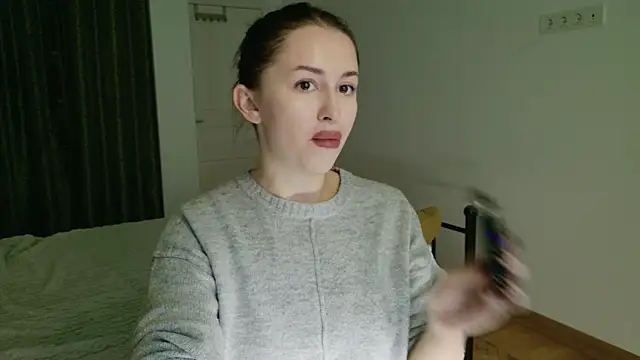 VioletCatt online show from November 22, 2025, 6:34 am