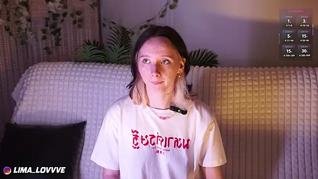 LimaLexxx online show from December 18, 2025, 5:06 pm