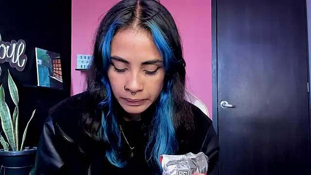 Snapshot of Juanadearco5 chatting on September 30, 2025, 9:43 pm Juanadearco5 online show from September 30, 2025, 9:43 pm