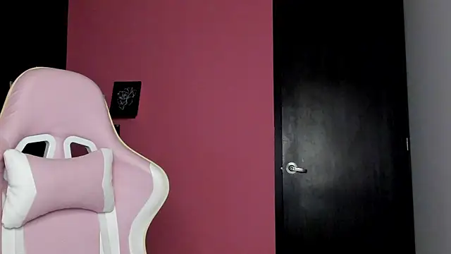 Snapshot of Juanadearco5 chatting on October 4, 2025, 11:06 pm Juanadearco5 online show from October 4, 2025, 11:06 pm