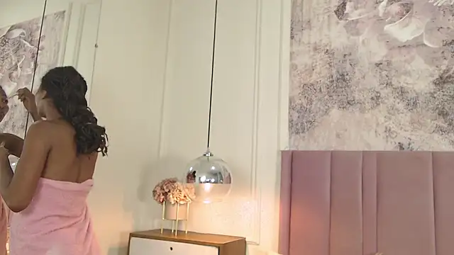 SabrinaDevill online show from February 26, 2026, 2:06 pm