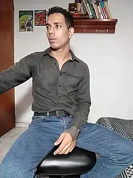 chero 95 online show from November 23, 2025, 11:26 pm