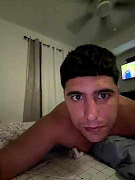 elwhite1996 online show from October 28, 2025, 6:23 am