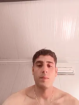 arenn1997 online show from November 19, 2025, 12:38 pm