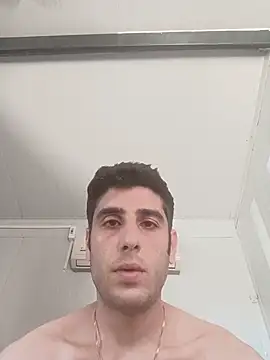 arenn1997 online show from June 16, 2026, 12:05 pm