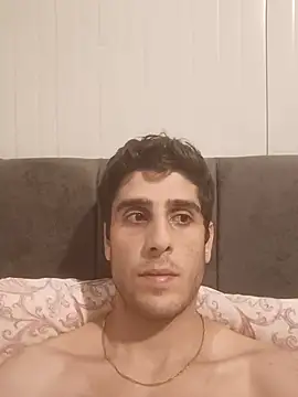 arenn1997 online show from July 9, 2026, 12:22 am